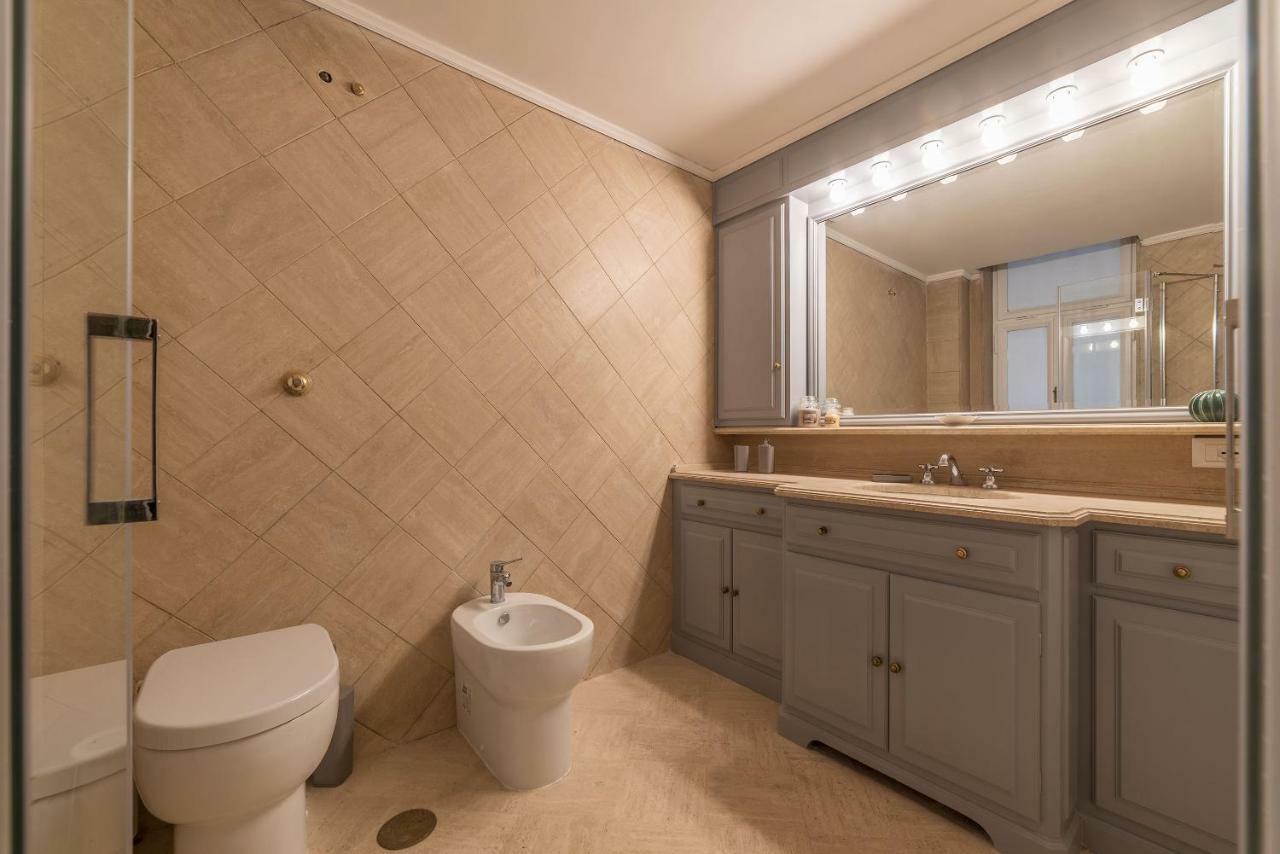 רומא Tiber Stylish Apartment מראה חיצוני תמונה